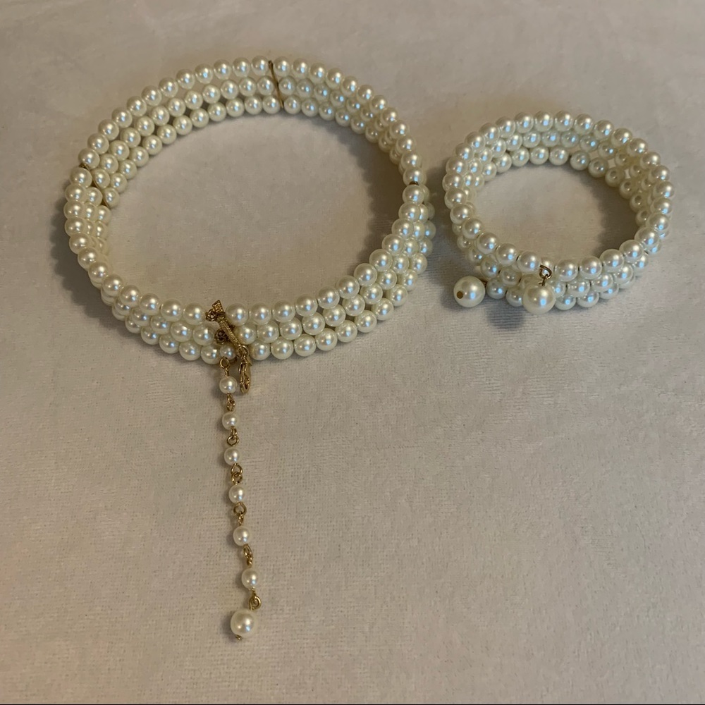 2001 faux pear coil choker and matching bracelet